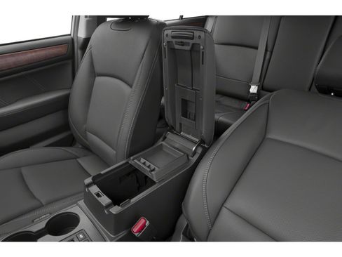 Used 2018 Subaru Outback 2.5i Limited AWD/4WD image 9