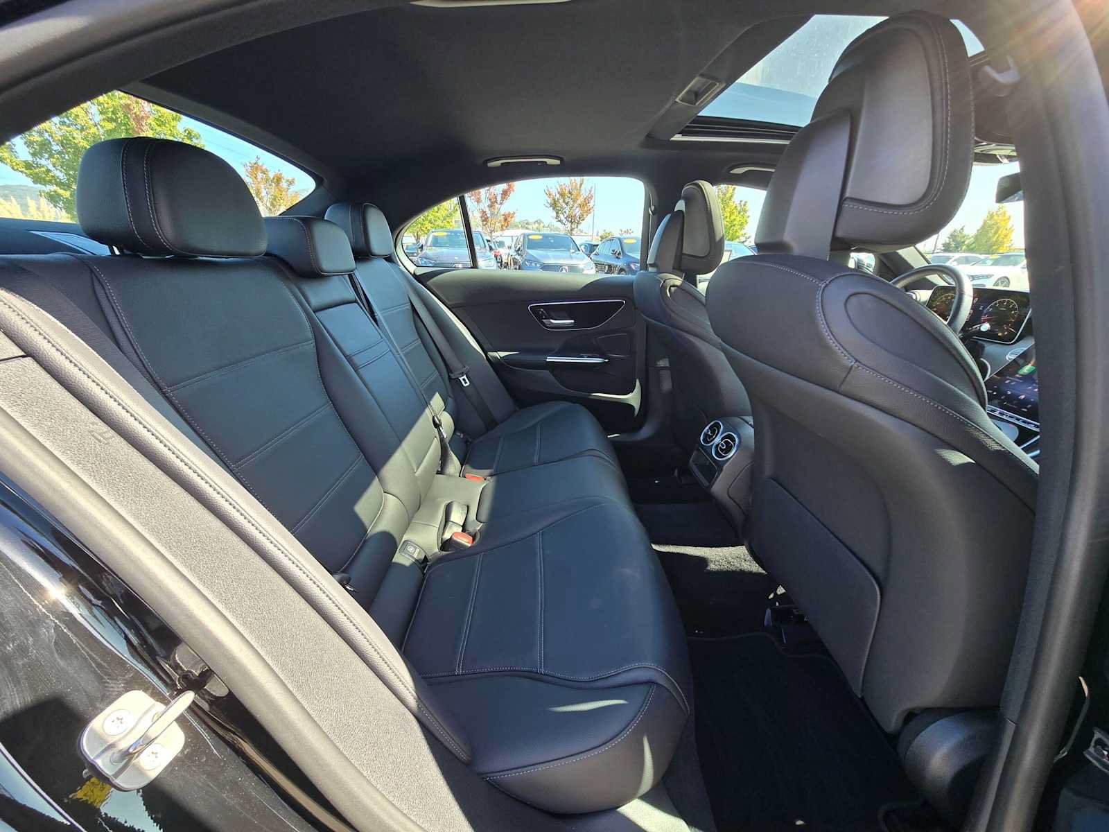 Used 2025 Mercedes-Benz C 300 Sedan image 12