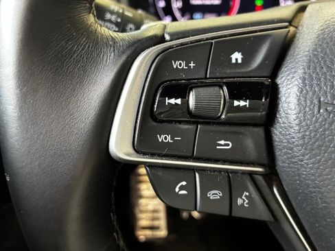 Used 2019 Honda Accord Sport image 16