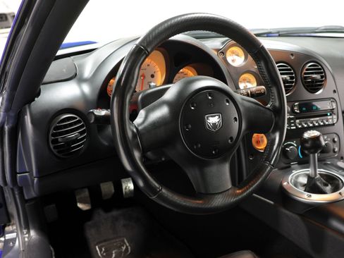 Used 2006 Dodge Viper SRT-10 RWD image 50