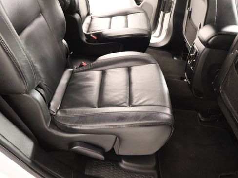 Used 2022 Dodge Durango GT AWD/4WD image 15