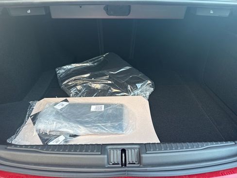 New 2025 Alfa Romeo Giulia AWD w/ Veloce Package AWD image 19