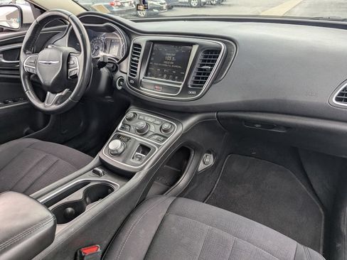 Used 2015 Chrysler 200 Limited w/ Convenience Group FWD image 21