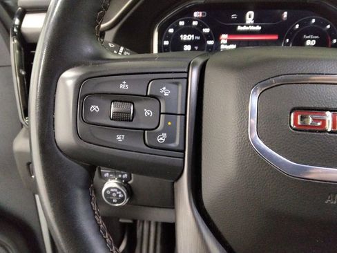 Used 2025 GMC Sierra 2500 AT4 AWD/4WD image 12