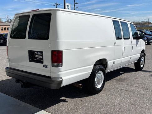 Used 2006 Ford E-250 and Econoline 250 Extended image 26