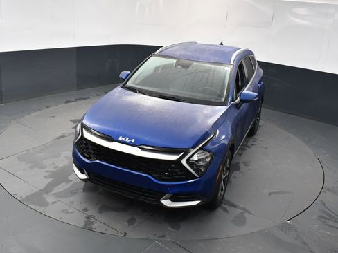 Certified 2023 Kia Sportage EX image 34