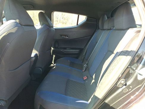 Used 2021 Toyota C-HR XLE image 22