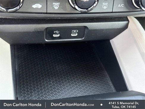 Certified 2025 Honda Accord LX image 20