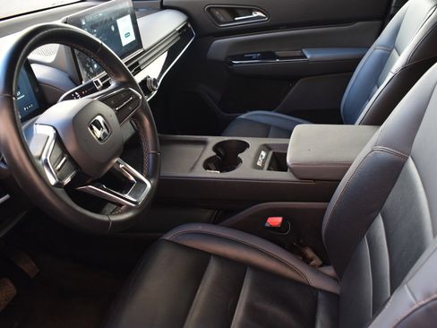 Used 2024 Honda Prologue Touring image 14