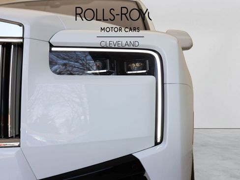 New 2026 Rolls-Royce Cullinan AWD/4WD image 13
