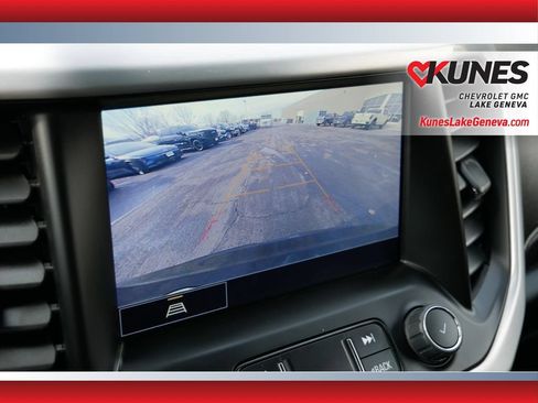 Used 2023 GMC Acadia SLT AWD/4WD image 31