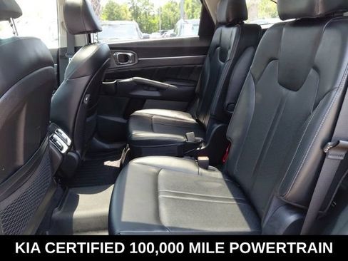 Certified 2023 Kia Sorento SX FWD image 27