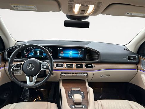 Used 2021 Mercedes-Benz GLS 450 4MATIC image 13