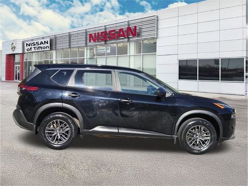 Certified 2023 Nissan Rogue S image 8