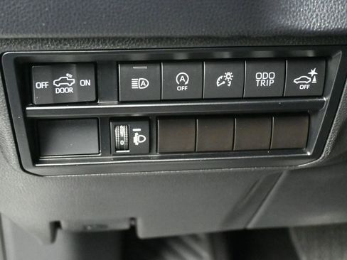 Used 2023 Toyota Tundra SR5 image 5