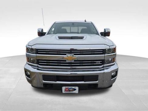 Used 2017 Chevrolet Silverado 2500 LTZ w/ Duramax Plus Package image 2