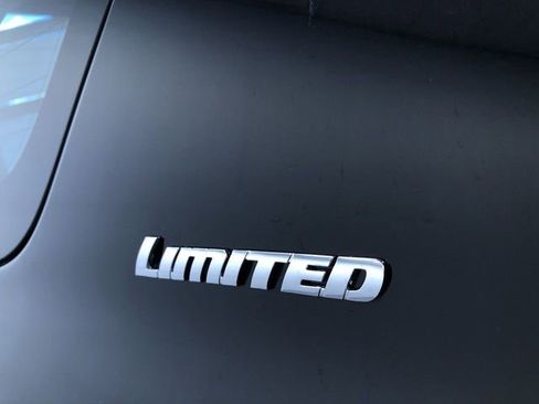 Certified 2022 Toyota 4Runner Limited AWD/4WD image 15
