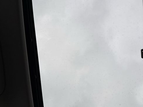 Used 2018 Buick Enclave Avenir image 17