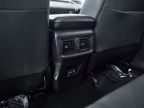 Used 2025 Toyota RAV4 XLE w/ Weather Package image 18