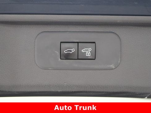 Certified 2025 Toyota Grand Highlander AWD image 35