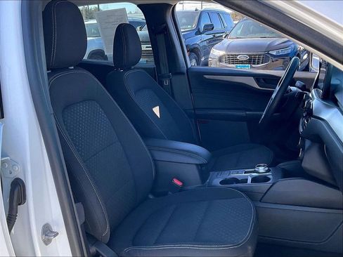 Used 2023 Ford Escape Active image 10