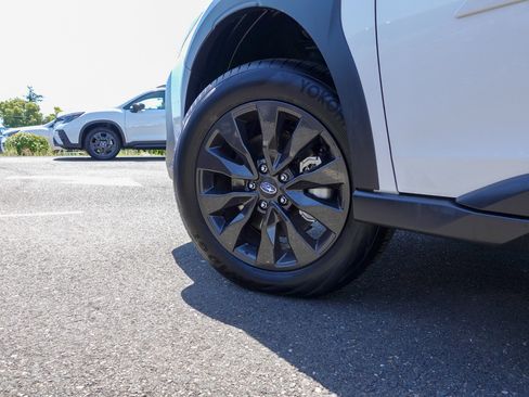 Certified 2025 Subaru Outback Onyx Edition AWD/4WD image 8