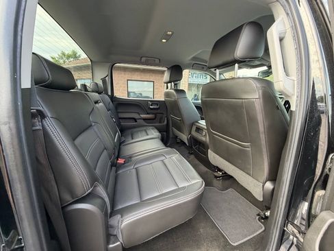 Used 2018 GMC Sierra 2500 Denali w/ Duramax Plus Package AWD/4WD image 26