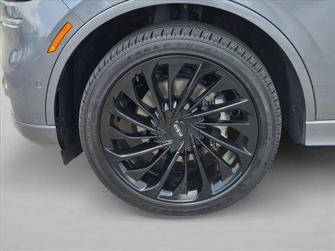 Used 2022 Lincoln Aviator Reserve w/ Equipment Group 201A AWD/4WD image 23