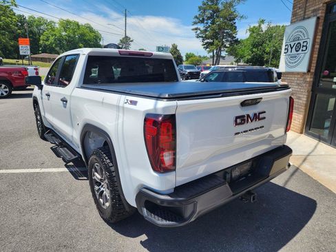 Used 2024 GMC Sierra 1500 Pro w/ Pro Value Package AWD/4WD image 3