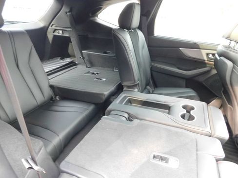 Used 2024 Acura MDX A-Spec AWD/4WD image 5