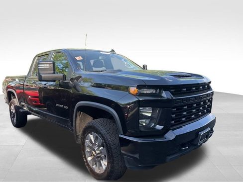 Used 2023 Chevrolet Silverado 2500 Custom w/ Custom Value Package AWD/4WD image 9