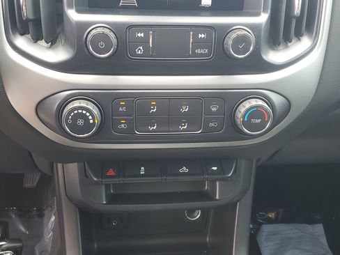 Used 2021 Chevrolet Colorado LT image 26