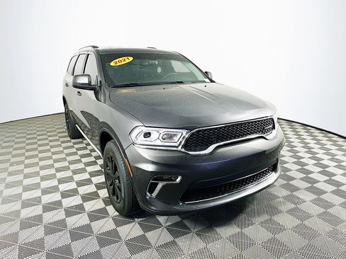 Certified 2021 Dodge Durango SXT image 2