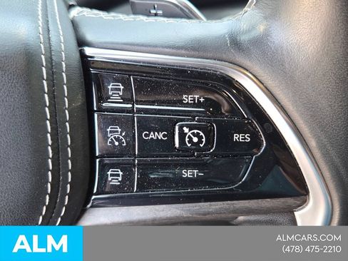 Used 2021 Jeep Grand Cherokee L Overland w/ Luxury Tech Group IV AWD/4WD image 23