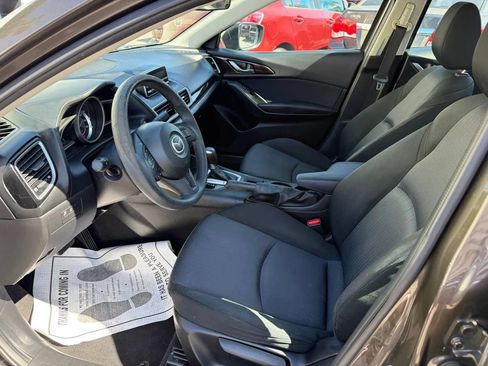 Used 2014 MAZDA MAZDA3 i Sport image 18