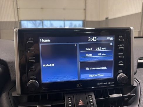 Used 2021 Toyota RAV4 XLE Premium image 25