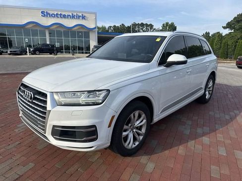 Used 2017 Audi Q7 3.0T Premium Plus AWD/4WD image 1