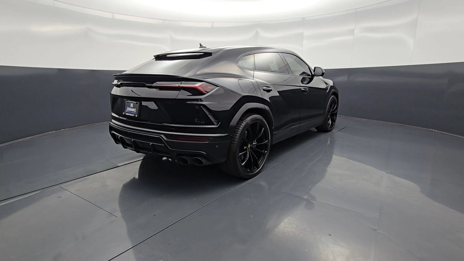 Used 2022 Lamborghini Urus AWD/4WD image 58