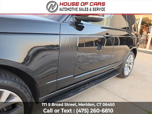 Used 2018 Land Rover Range Rover HSE AWD/4WD image 17