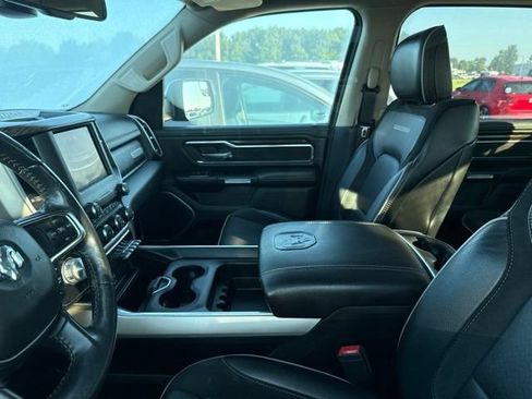 Used 2020 RAM 1500 Laramie AWD/4WD image 9