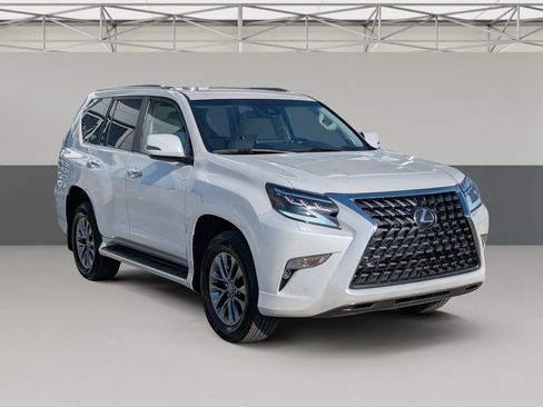 Used 2023 Lexus GX 460 Premium w/ Premium Package AWD/4WD image 2