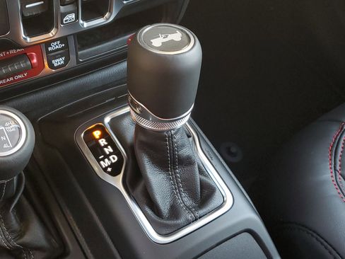 New 2026 Jeep Wrangler Unlimited Rubicon image 32