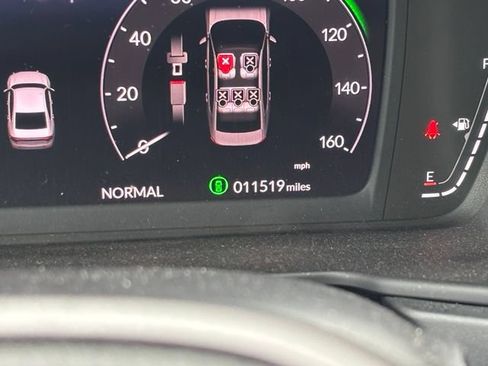 Used 2025 Honda Accord Sport image 12