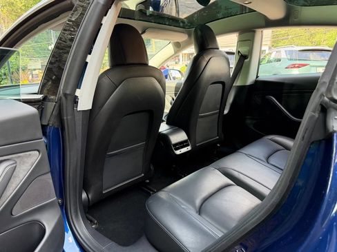 Used 2020 Tesla Model 3 Performance AWD/4WD image 30