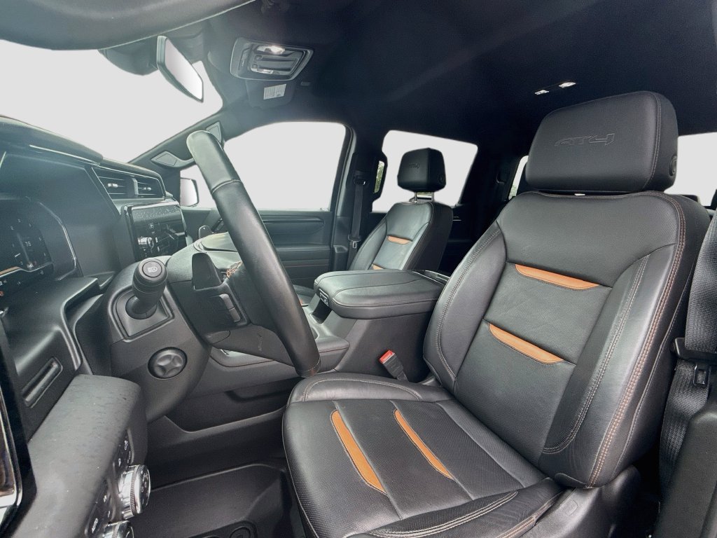 Used 2025 GMC Sierra 1500 AT4 AWD/4WD image 12