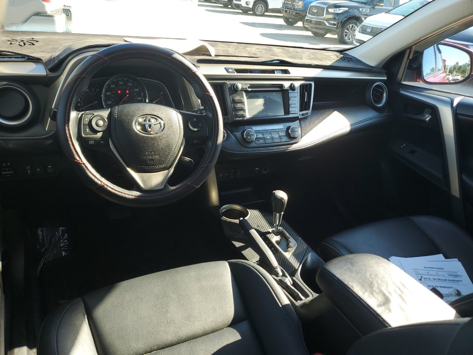 Used 2014 Toyota RAV4 Limited w/ Technology Package AWD/4WD image 10