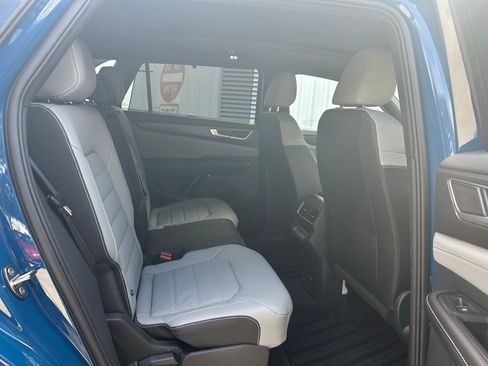 New 2026 Volkswagen Atlas Cross Sport SEL R-Line AWD/4WD image 39