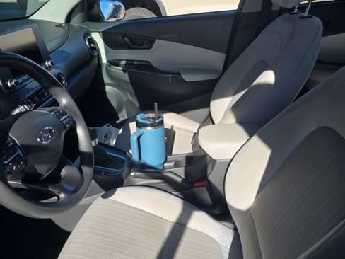 Used 2023 Hyundai Kona SEL AWD/4WD image 13