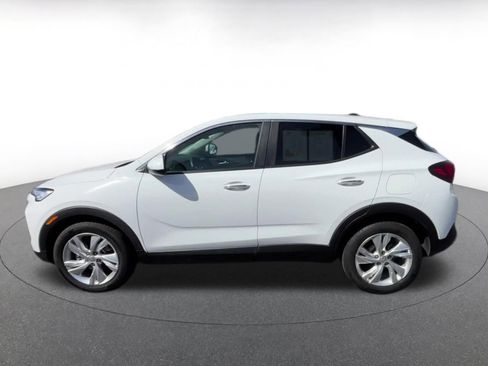 Used 2025 Buick Encore GX Preferred image 9