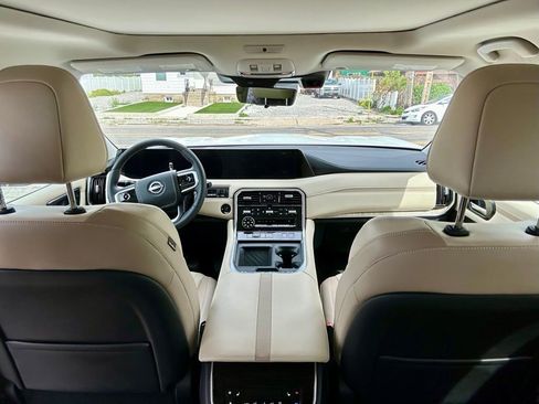 New 2026 Nissan Armada Platinum Reserve AWD/4WD image 6
